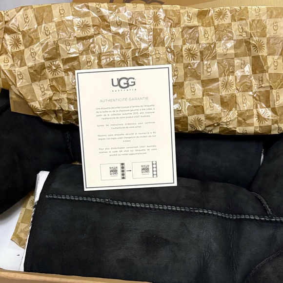 UGG Black Suede Classic  Tall Boots Size 7 - Picture 12 of 13